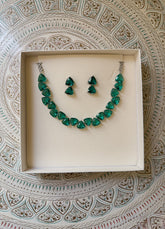 Saima: Crystal Necklace