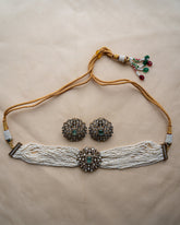 Amia: Choker set