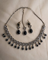 Riwayat : Necklace set