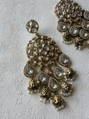 Nooreh: Earrings