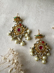 Zoha: Earrings