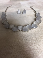 Saima: Crystal Necklace Grey