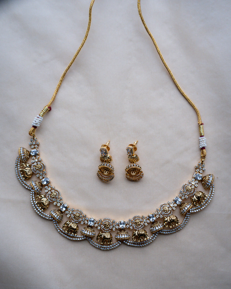 Saathi: Necklace Set 