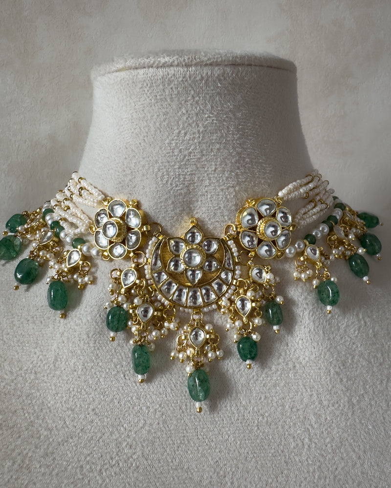 Nayaab light green: Choker Set 