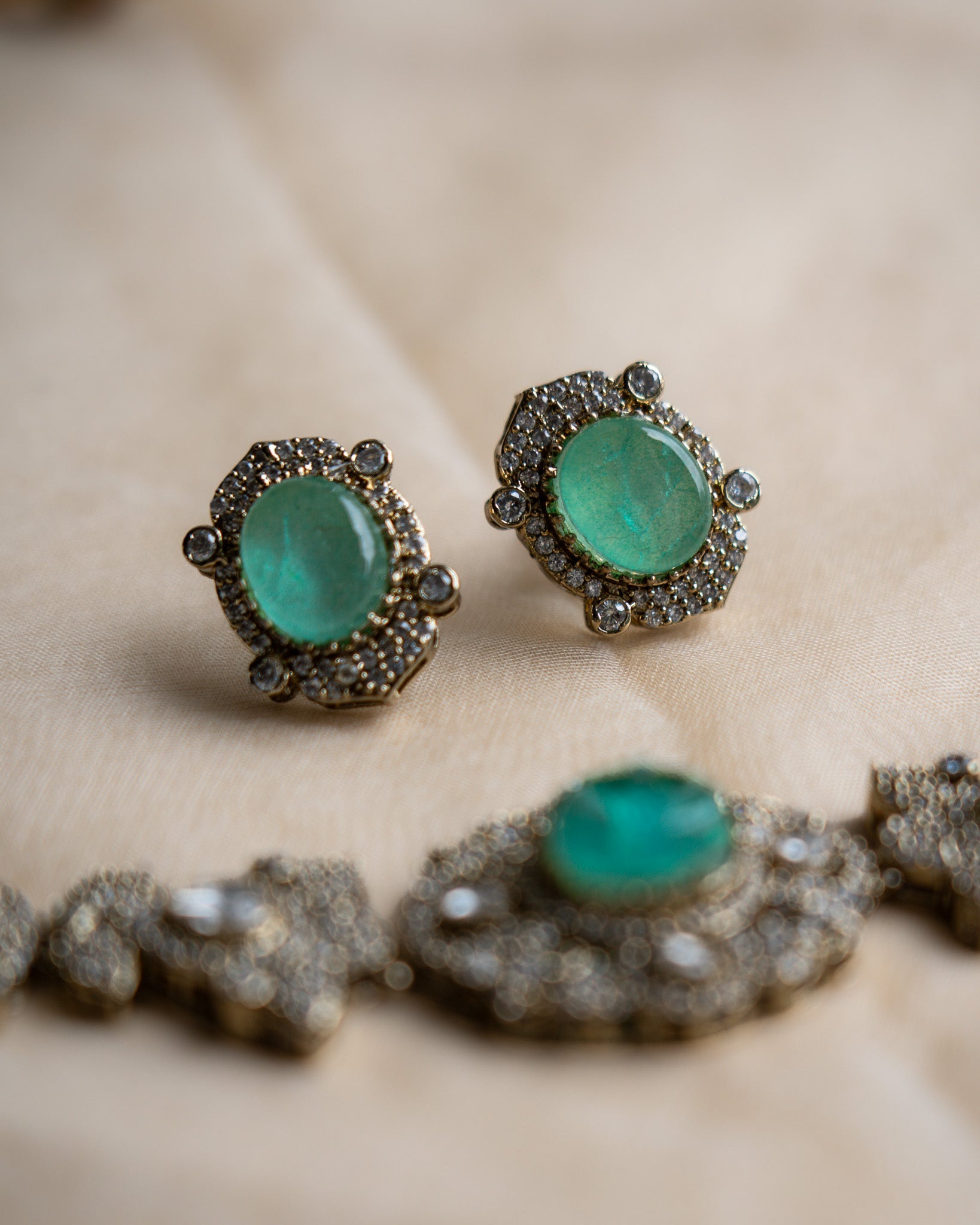 Aleeza: Necklace set 