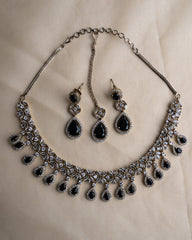 Riwayat : Necklace set 