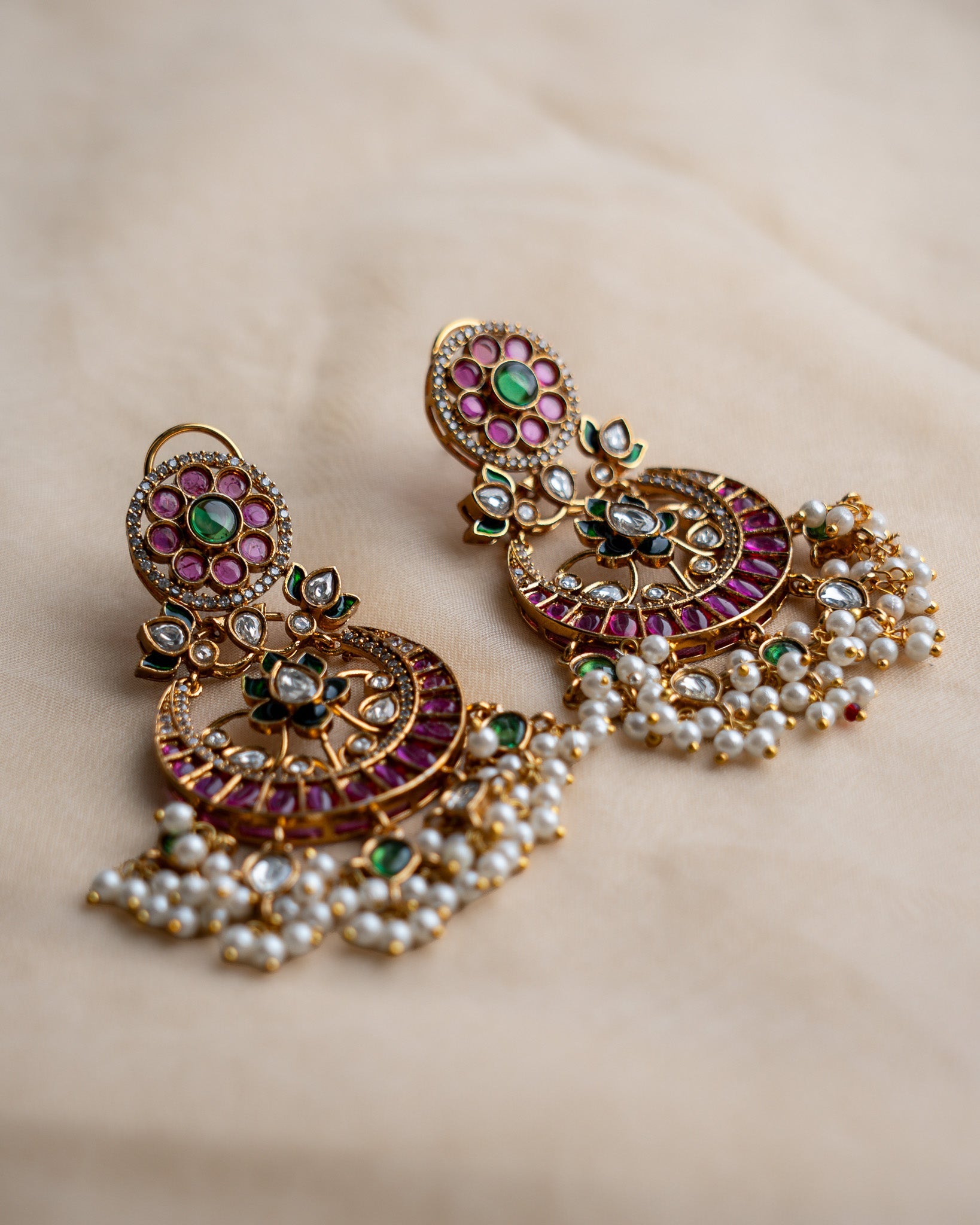 Resham pink: Earrings 