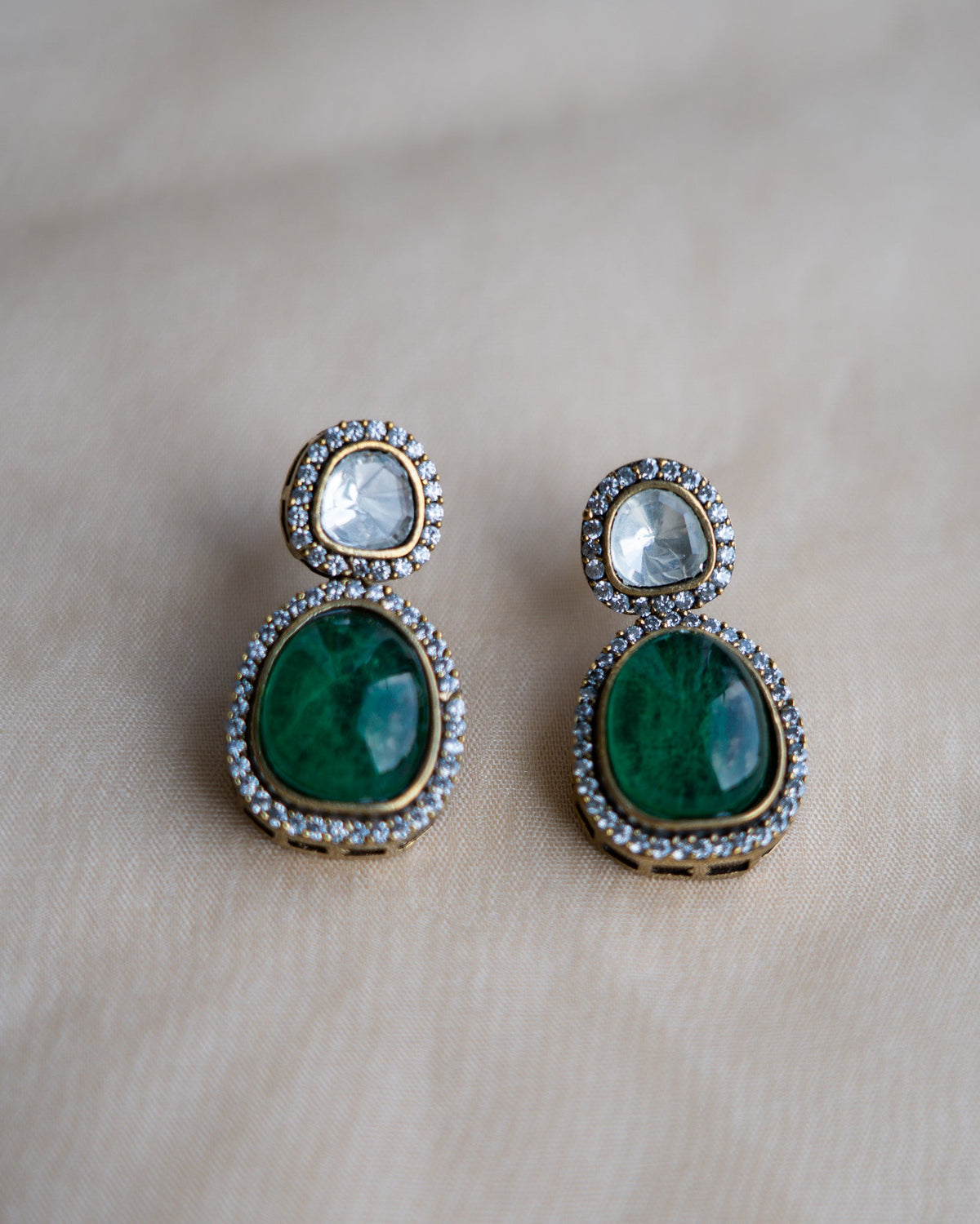 Safiya earrings green 
