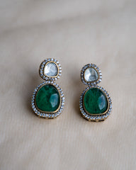 Safiya earrings green 