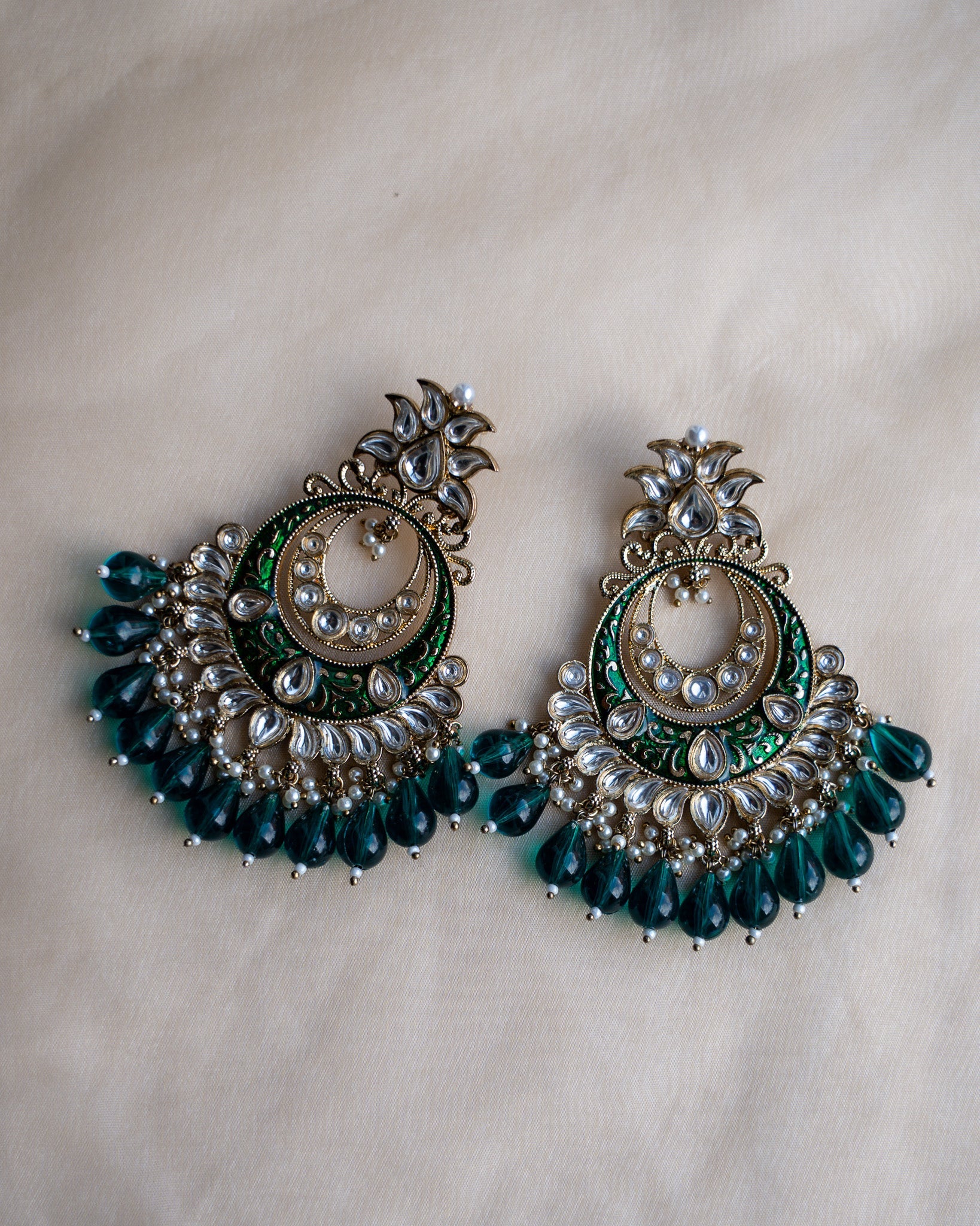 Aliya earrings: Green 