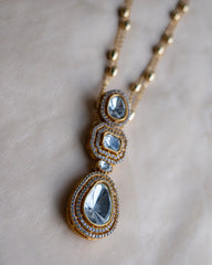 Hooriyah locket 