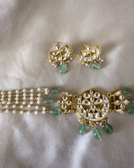 Kajol Chocker Set 